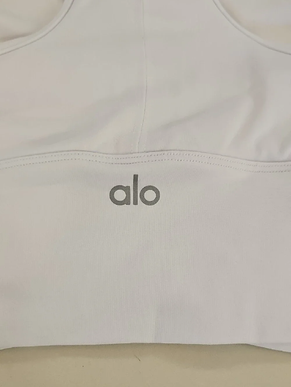 ALO Yoga Wild Thing Bra; EUC; Size XL; White